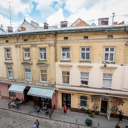Апартаменти На Площі Ринок З Новим Сучасним Ремонтом Lviv Ngoại thất bức ảnh